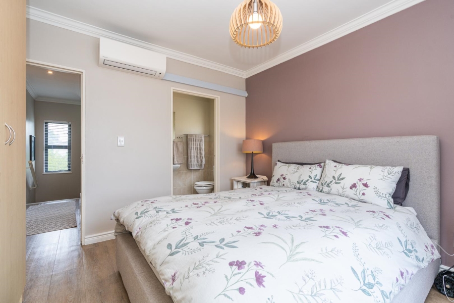 3 Bedroom Property for Sale in Royal Ascot Western Cape